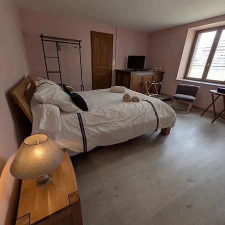 Le Nid De Jehanne Holiday home Coussey