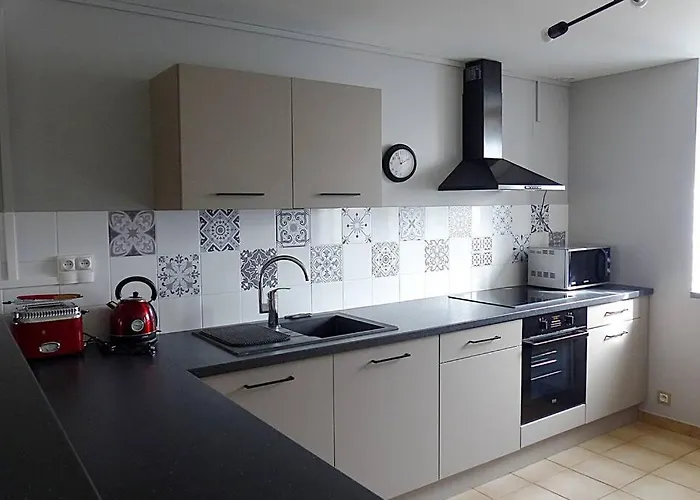 Le Nid De Jehanne Coussey